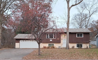 1214 11th Ave N, Princeton, MN 55371