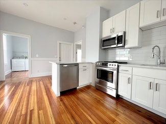 64 Willow St Unit 2, Providence, RI 02909