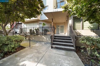 532 30th St Unit 5, Oakland, CA 94609