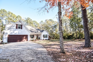 150 Kings Ridge Dr, Thomaston, GA 30286