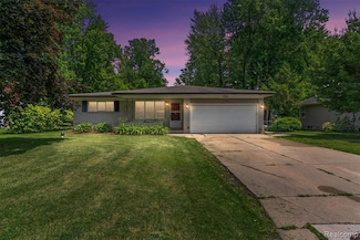 1304 Pickwick Place, Flint, MI 48507