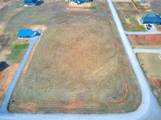 4180 Red Cedar Ave NW, Piedmont, OK 73078