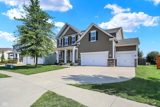 7710 Eagle Crescent Dr, Zionsville, IN 46077