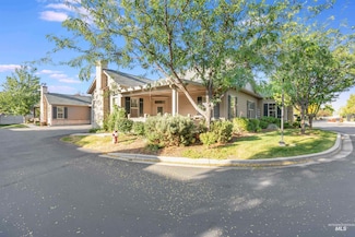 1412 N Mckinney Ln, Boise, ID 83704
