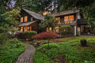 10304 SE 28th St, Beaux Arts, WA 98004