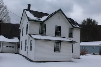 204 Rockland Rd, Roscoe, NY 12776