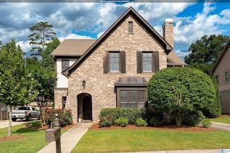 1363 Oxford Manor Ln, Birmingham, AL 35242