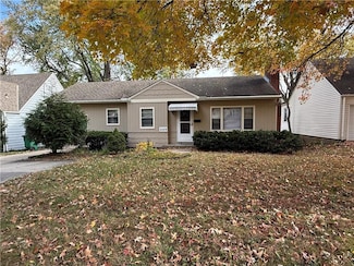 5529 Granada Ln, Mission, KS 66205