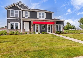 8703 Yorktown Dr, Lowell, IN 46356