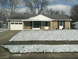 1500 Hyannis Dr, Springfield, OH 45503