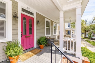 214 King St, New Bern, NC 28560