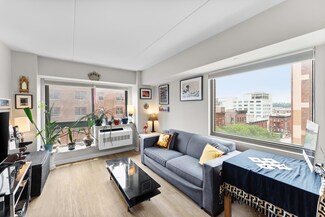 535 W 52nd St Unit 7-B, New York, NY 10019
