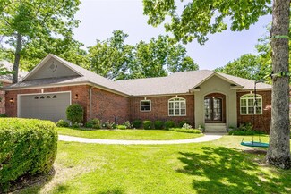 2507 NW Linebarger Ln, Bentonville, AR 72712