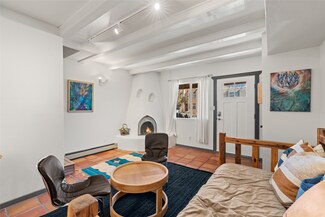 1574 Avenida de Las Americas, Santa Fe, NM 87507