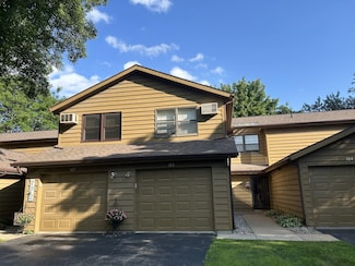 1140 Manor Dr Unit 103, Neenah, WI 54956