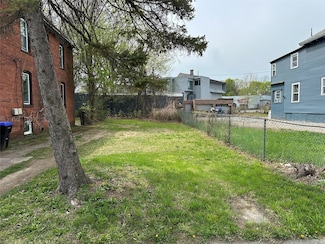 202 N Hamilton St, Poughkeepsie, NY 12601