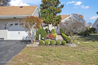 88B Chapel Ln Unit A, Freehold, NJ 07728