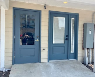 24 W Pike St Unit 4, Canonsburg, PA 15317