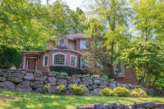 6 Briscoe Chase, Ringwood, NJ 07456
