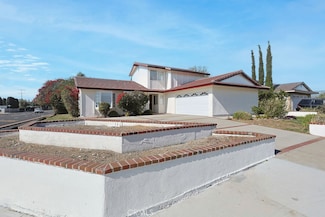 310 N Swidler St, Orange, CA 92869