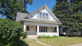 207 N Elm St, Lewistown, MT 59457