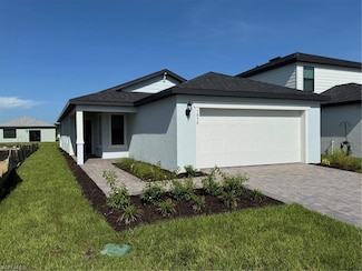 1030 Caloosa Breeze Dr, Labelle, FL 33935