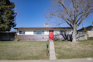 2708 Fairfax Rd, Bakersfield, CA 93306