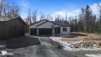 4963 N Cherilyn Cir, Wasilla, AK 99654