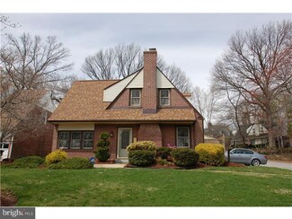 11 E Salisbury Dr, Wilmington, DE 19809