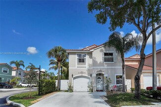 3850 Tree Tops Rd, Hollywood, FL 33026