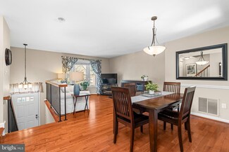 1625 Howard Chapel Ct, Crofton, MD 21114