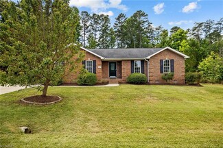 357 Salem Ridge Dr, Randleman, NC 27317