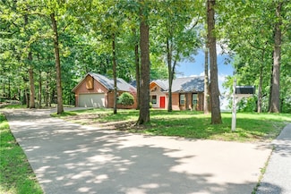 22490 Derik Rd, Springdale, AR 72764