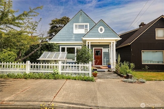 505 K St, Hoquiam, WA 98550