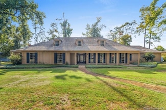 3400 Holly Hill Rd, Lake Charles, LA 70605