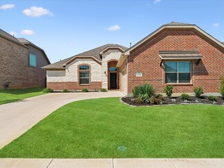 3622 Orchard St, Grand Prairie, TX 75050
