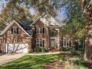 114 N Fern Abbey Ln, Cary, NC 27518