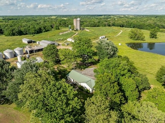 1637 SW County Road 1067 N A, Butler, MO 64730