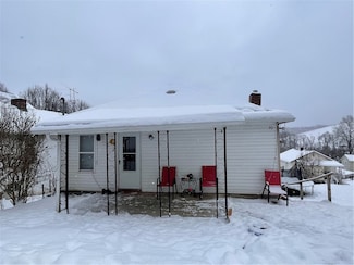 70 South St, Fredericktown, PA 15333