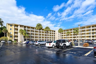 3740 Lake Bayshore Dr Unit 501K, Bradenton, FL 34205