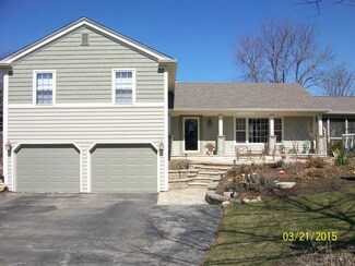 1118 Rye Ct, Batavia, IL 60510