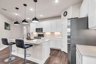 100 Janelle Ln, Liberty Hill, TX 78642