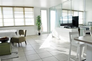 100 Lincoln Rd Unit 1220, Miami Beach, FL 33139