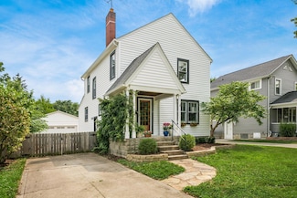 553 Piedmont Rd, Columbus, OH 43214