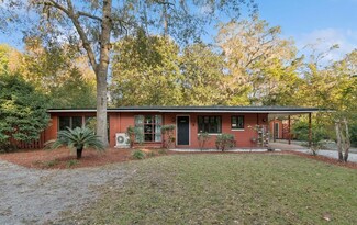 1405 NE 7th St, Gainesville, FL 32601