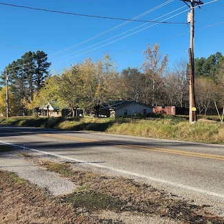 4047 Arkansas 58, Poughkeepsie, AR 72569