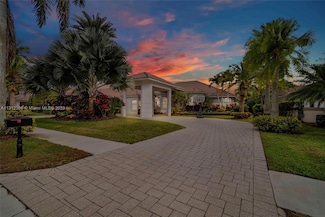 2682 Riviera Ct, Weston, FL 33332