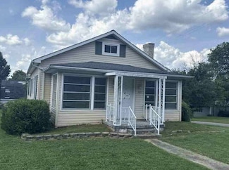 303 Raymond Ave, West Portsmouth, OH 45663