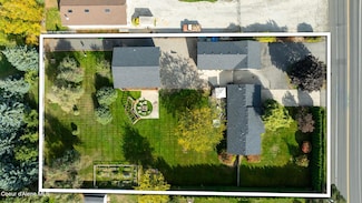 7671 N 4th St, Dalton Gardens, ID 83815