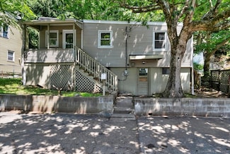 300 Laurel Hill Ave, Norwich, CT 06360